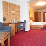 Hotel Erlebniswelt Stocker 4*